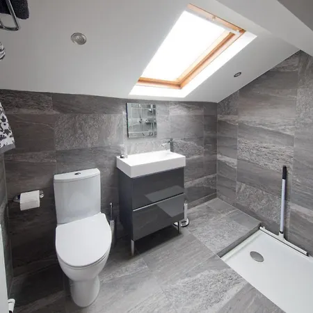 Blackbird Luxury Apartments Room 4 Blackpool Exterior photo